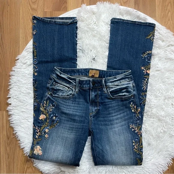 DRIFTWOOD Blue Embroidered Bootcut Jeans with Floral Accent - Picture 4 of 16